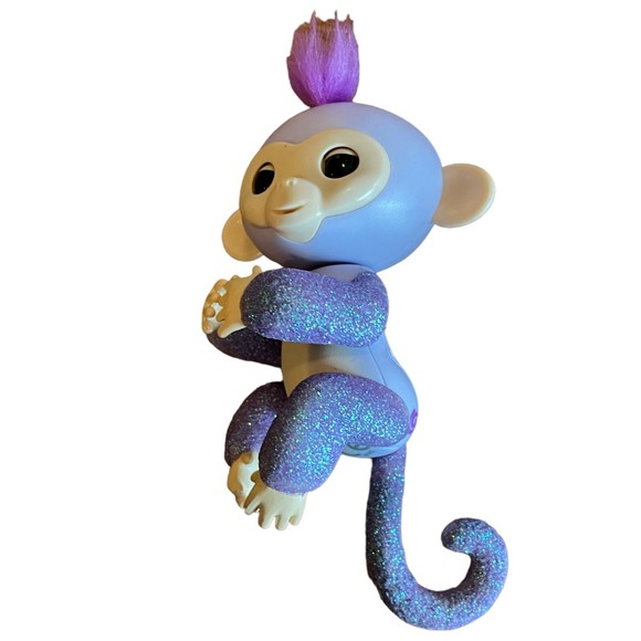 Fingerlings Small Plush Monkey Purple & Glitter Baby Fingerlings Make Noises - Picture 5 of 9